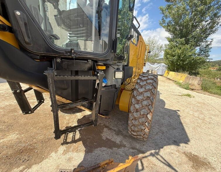 CATERPILLAR 12M3 AWD **MATRICULADA**